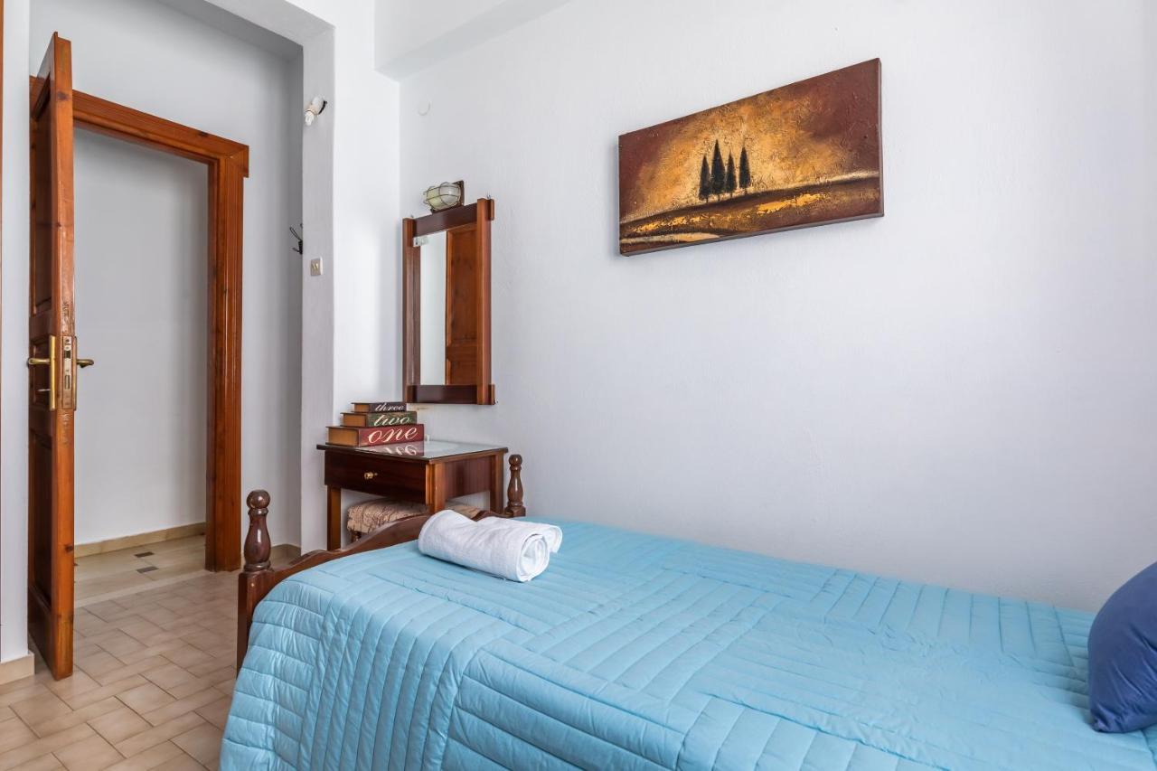 Ourania Apartment 斯科派洛斯 外观 照片